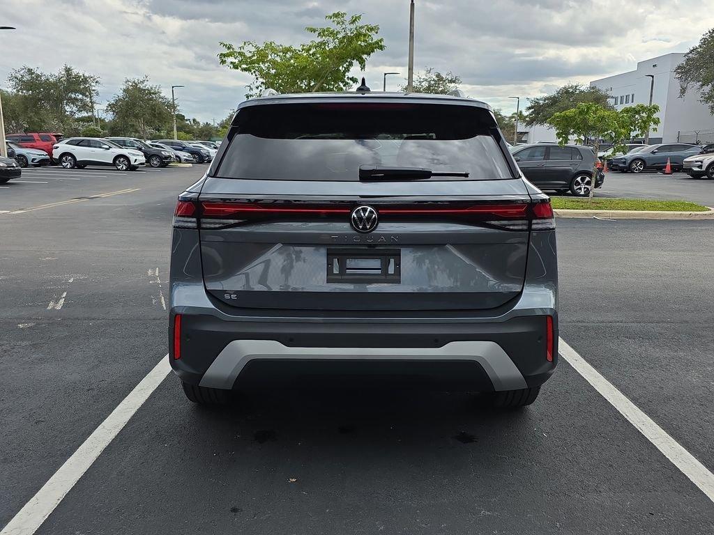 Volkswagen Tiguan 2.0T Se - Thumbnail 8