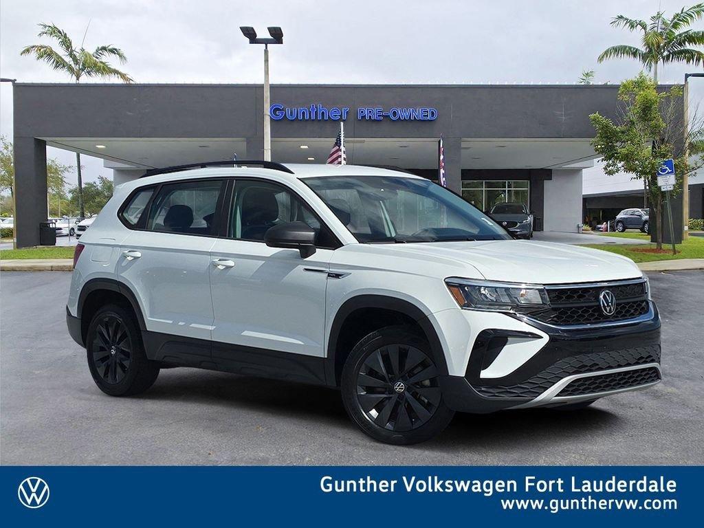 Volkswagen Taos 1.5T S - Thumbnail 2