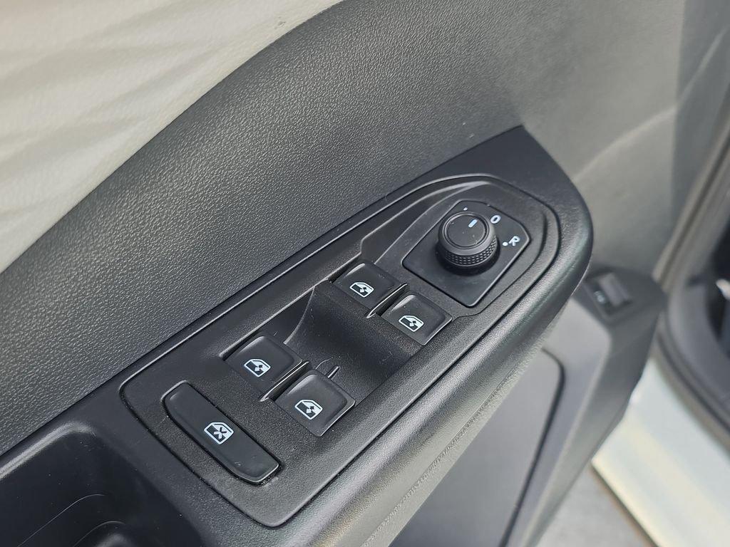 Volkswagen Taos 1.5T S - Thumbnail 12