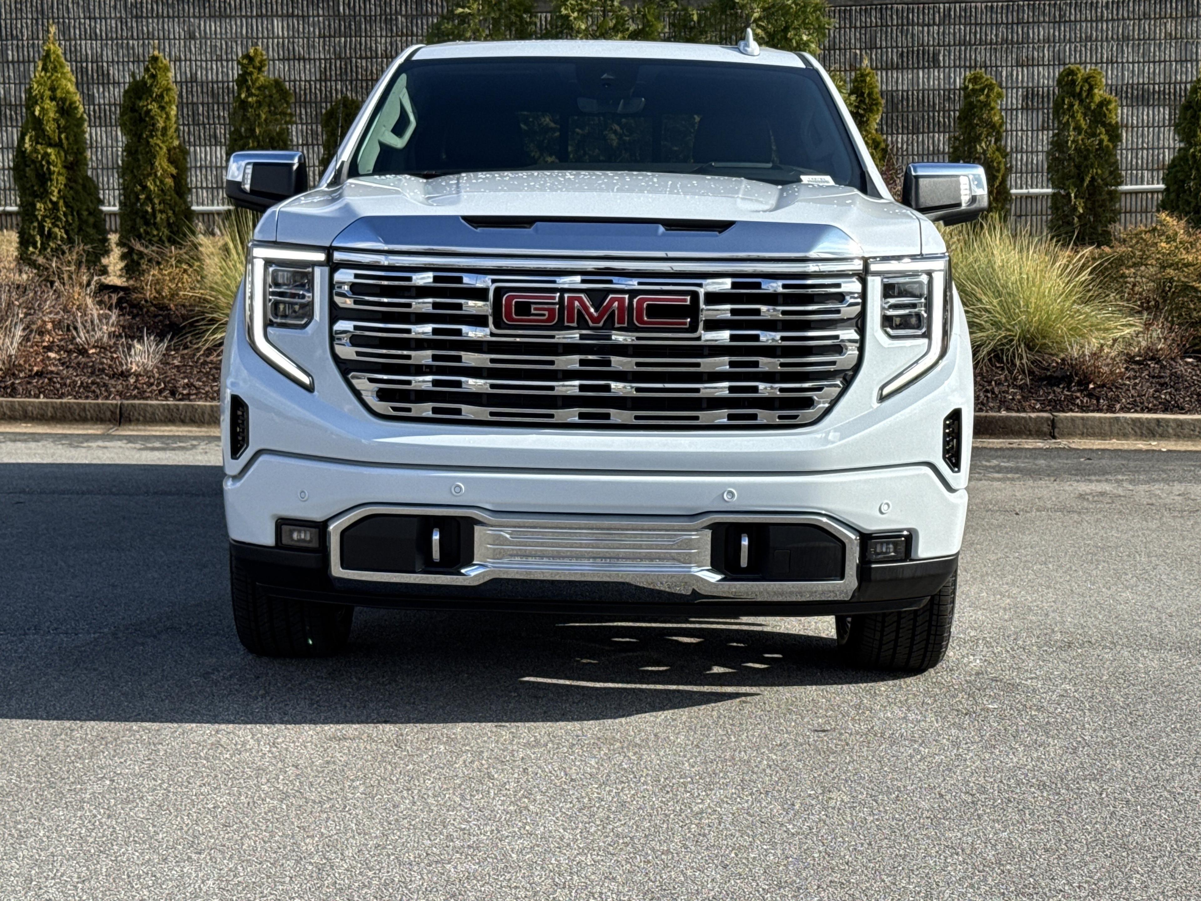 GMC Sierra 1500 Denali Four Wheel Drive Crew Cab - Thumbnail 2