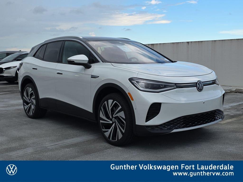 Volkswagen Id.4 Pro S Plus With Navigation & Awd - Thumbnail 2