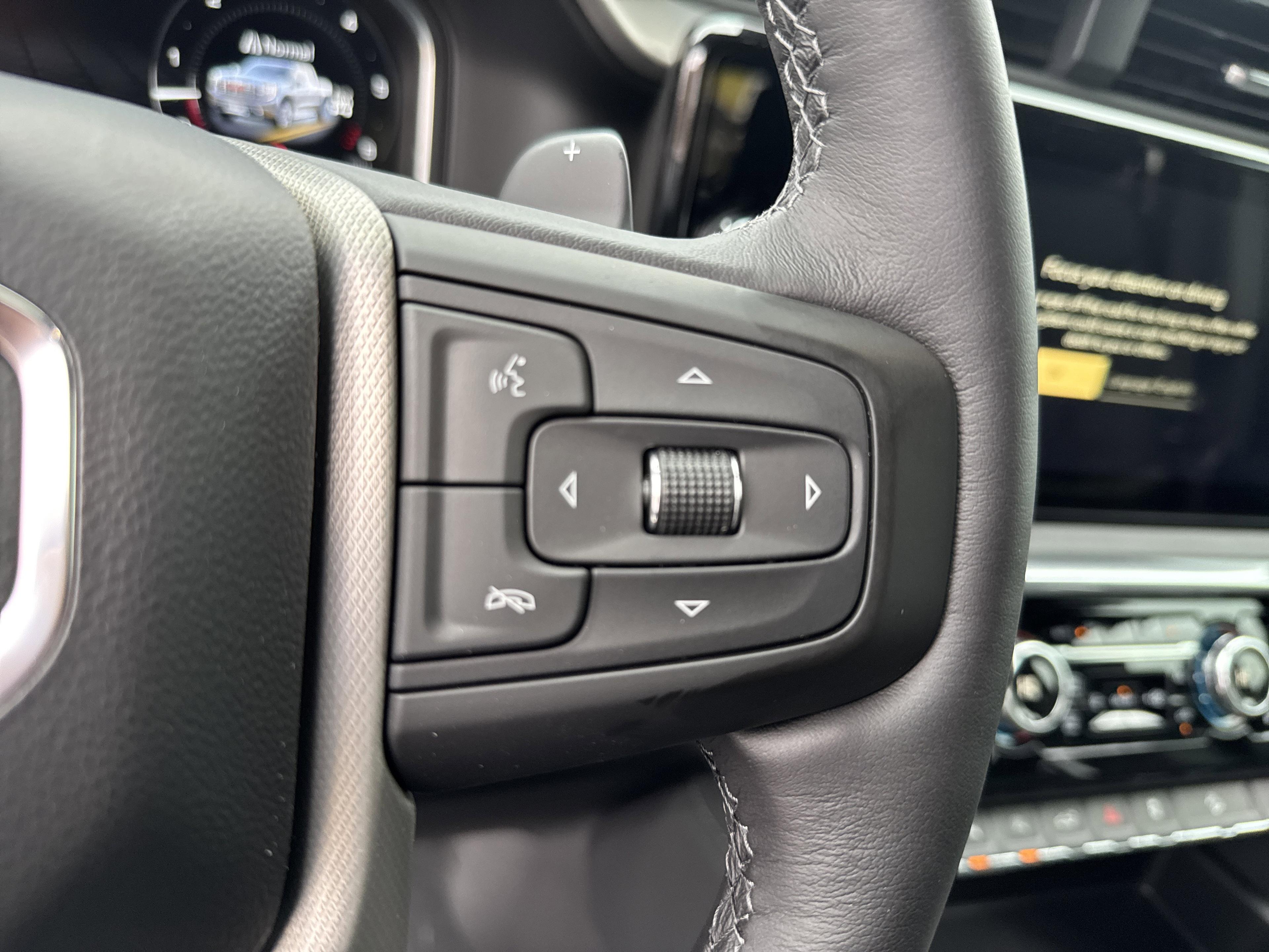 GMC Sierra 1500 Denali Four Wheel Drive Crew Cab - Thumbnail 19