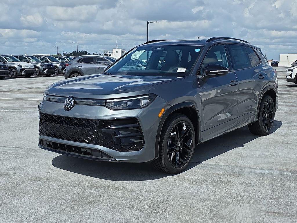 Volkswagen Tiguan 2.0T Se R-Line Black - Thumbnail 3