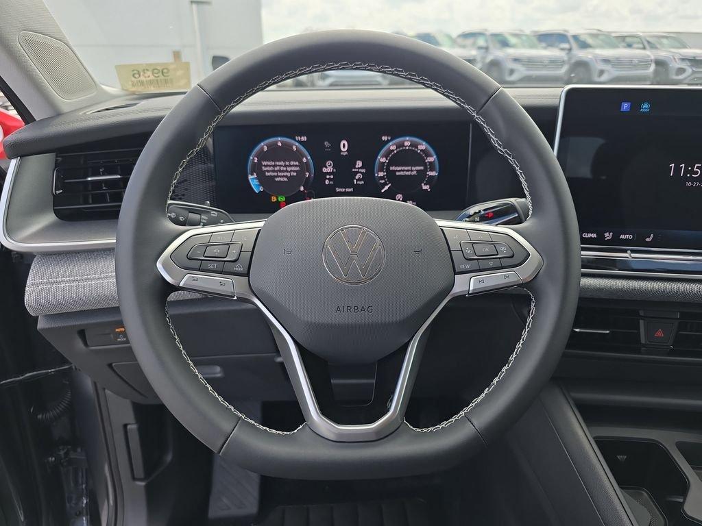 Volkswagen Tiguan 2.0T S - Thumbnail 11