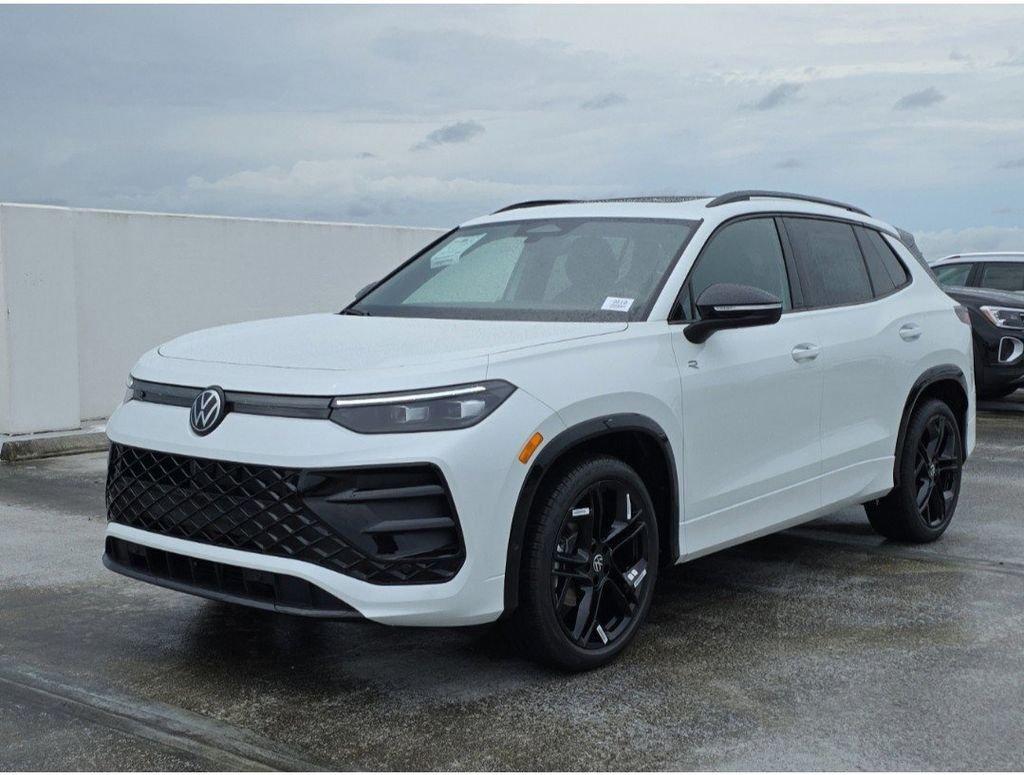 Volkswagen Tiguan 2.0T Se R-Line Black - Thumbnail 3