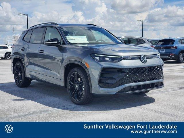 Volkswagen Tiguan 2.0T Se R-Line Black - View 1