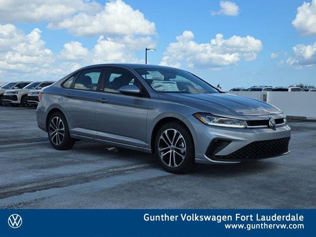 Volkswagen Jetta 1.5T Sport - View 1