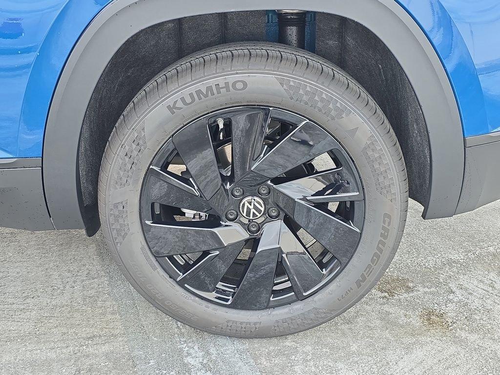 Volkswagen Atlas Cross Sport 2.0T Se W/Technology - Thumbnail 4