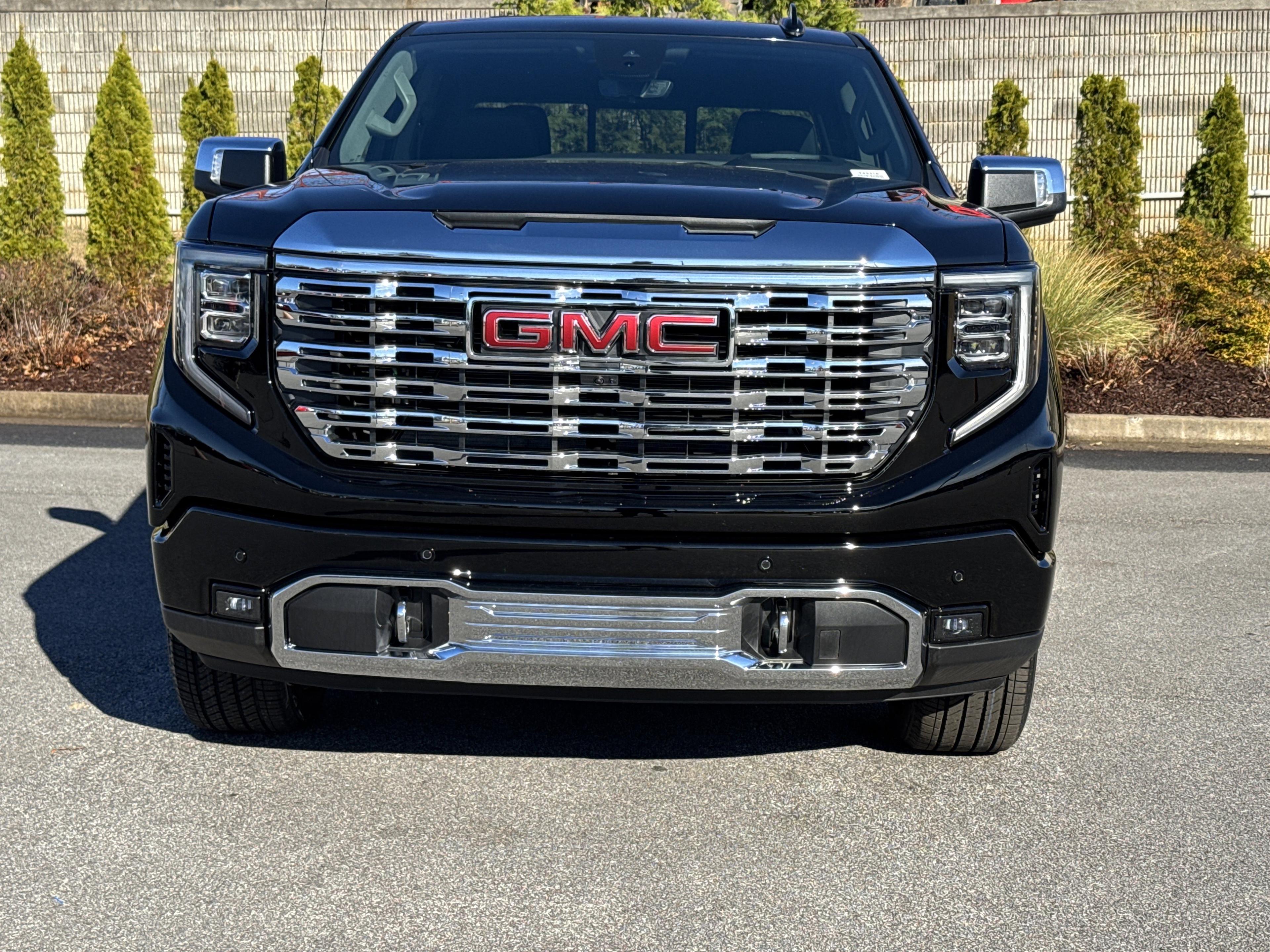 GMC Sierra 1500 Denali Four Wheel Drive Crew Cab - Thumbnail 2