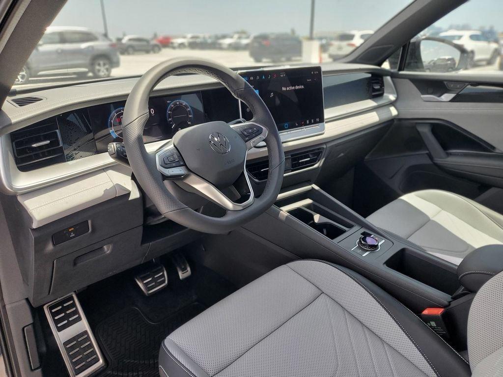 Volkswagen Tiguan 2.0T Se R-Line Black - Thumbnail 11