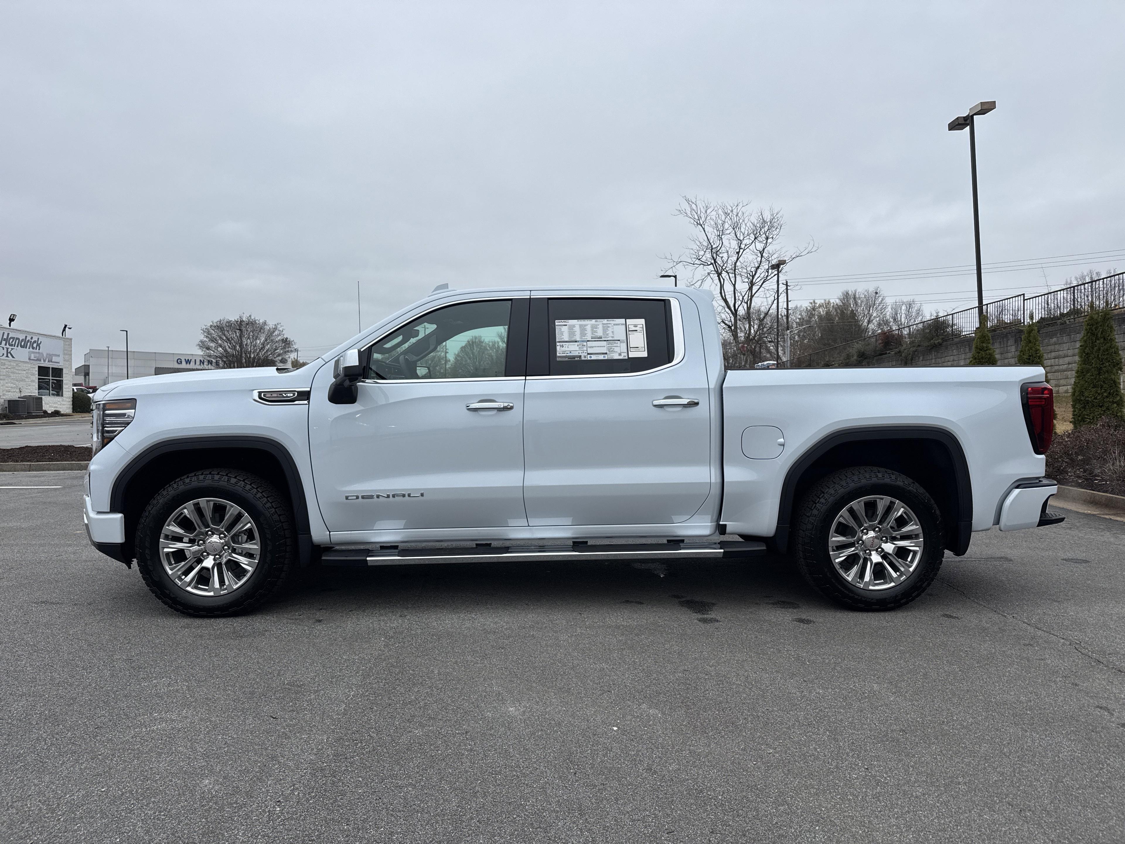 GMC Sierra 1500 Denali Four Wheel Drive Crew Cab - Thumbnail 6