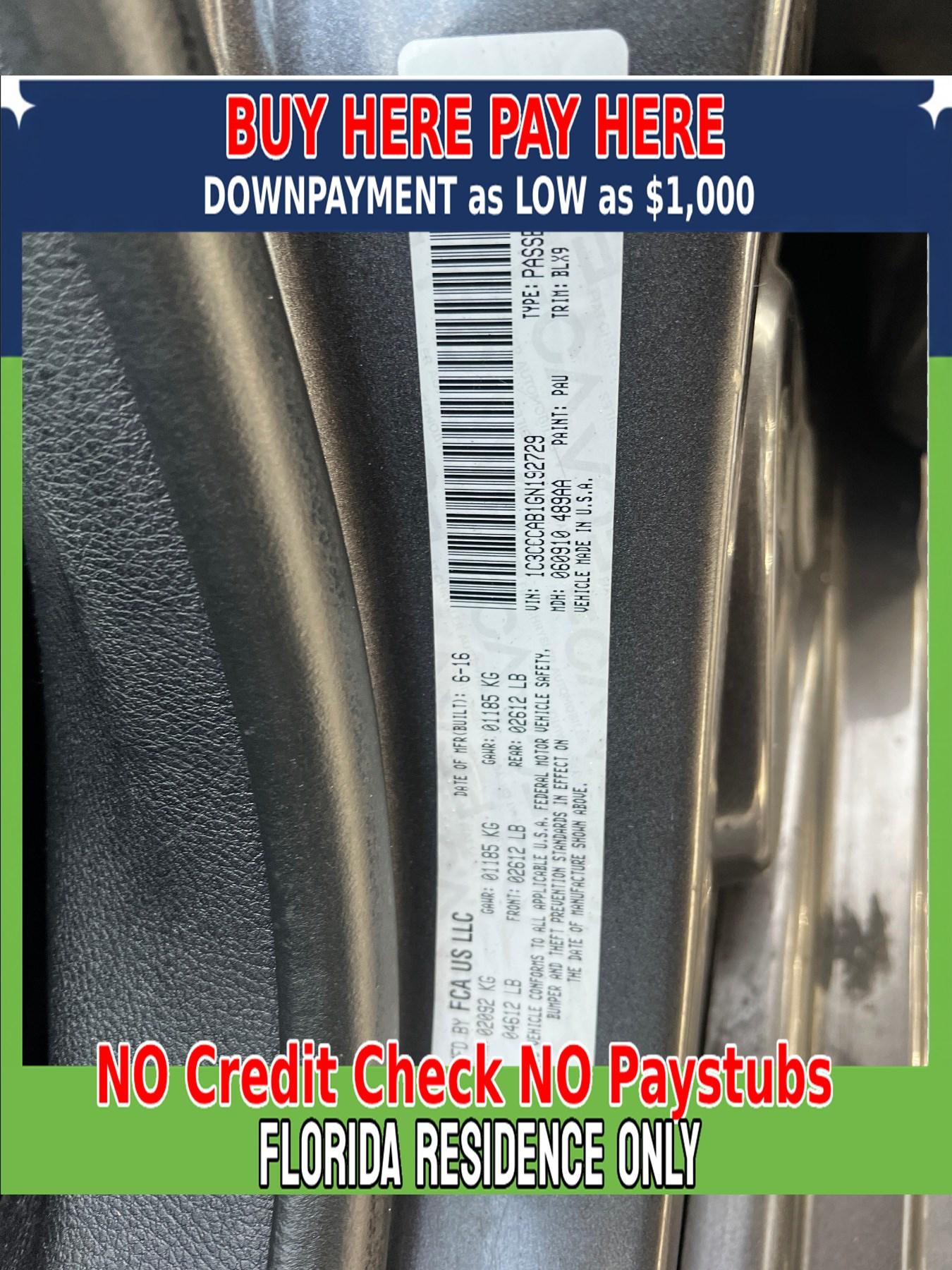 Chrysler 200 Limited - Thumbnail 14