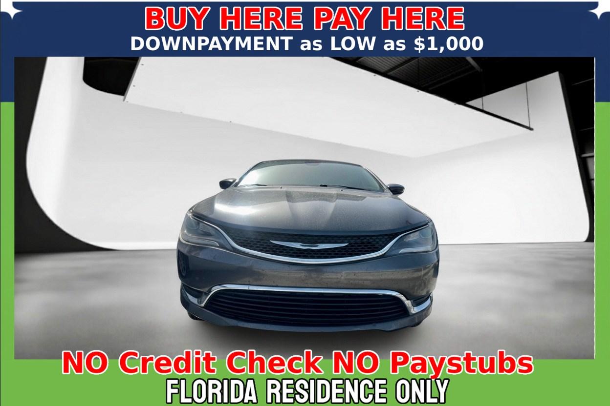 Chrysler 200 Limited - Thumbnail 3