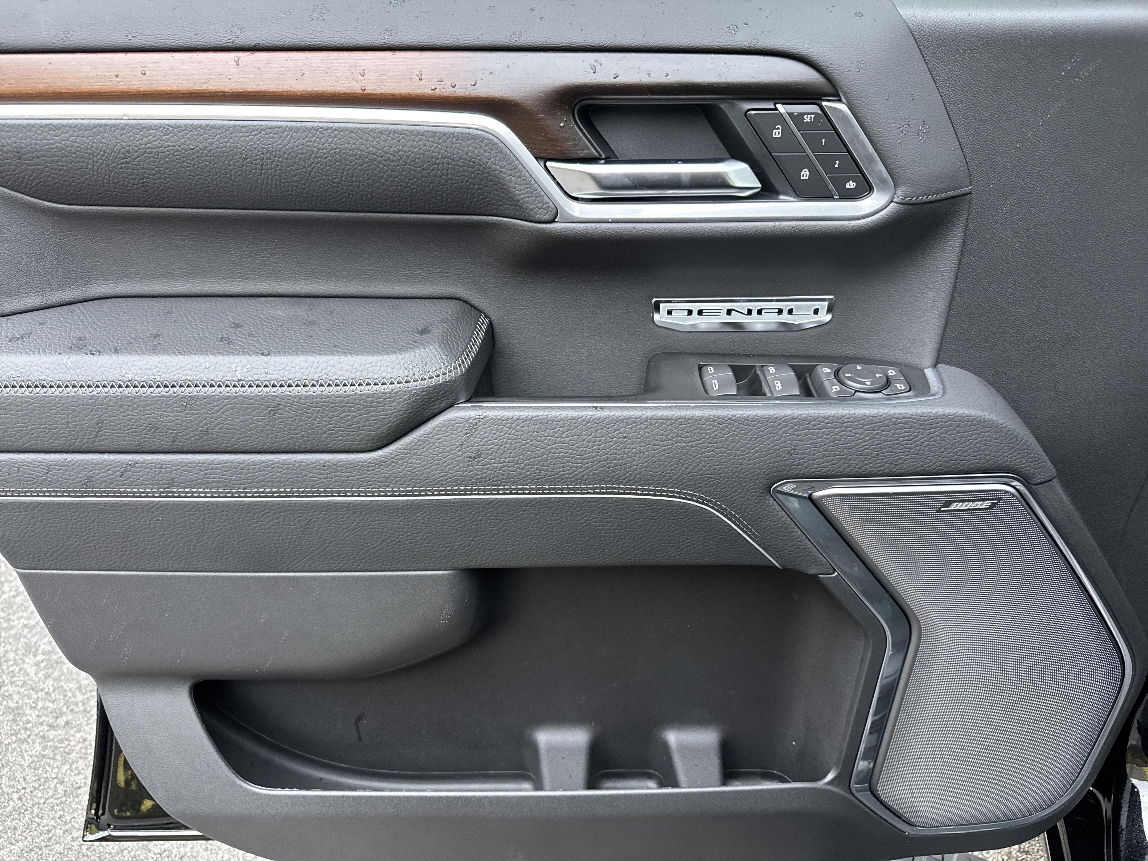 GMC Sierra 1500 Denali Four Wheel Drive Crew Cab - Thumbnail 13