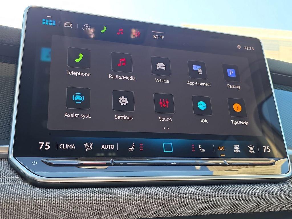 Volkswagen Tiguan 2.0T S - Thumbnail 11