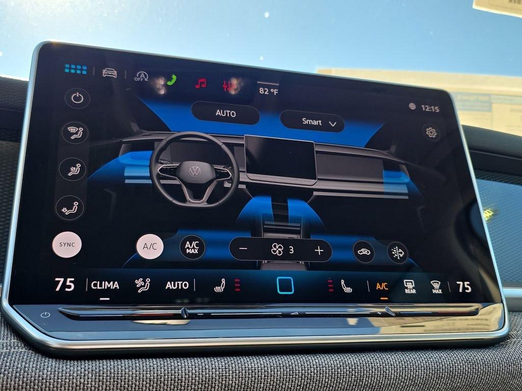 Volkswagen Tiguan 2.0T S - Thumbnail 13