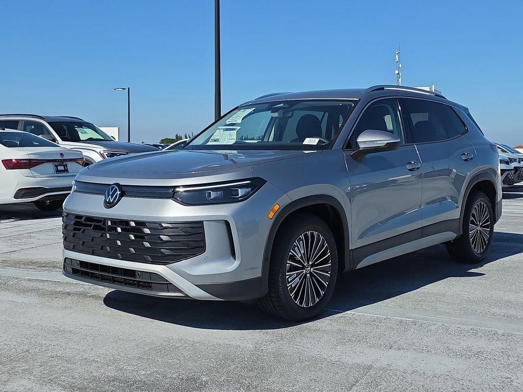 Volkswagen Tiguan 2.0T S - Thumbnail 3