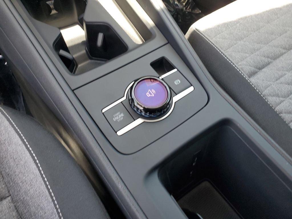 Volkswagen Tiguan 2.0T S - Thumbnail 17