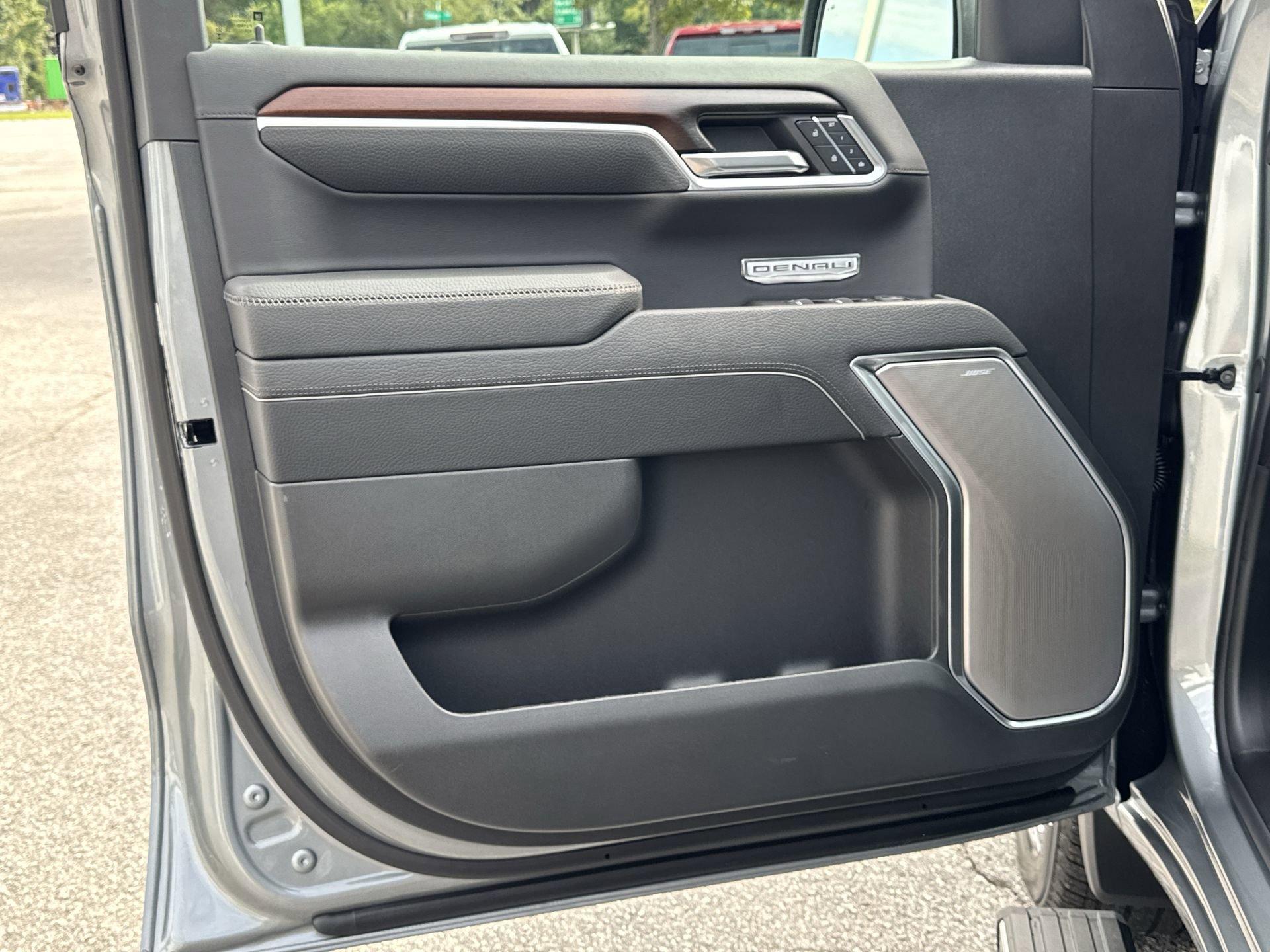 GMC Sierra 1500 Denali Four Wheel Drive Crew Cab - Thumbnail 13