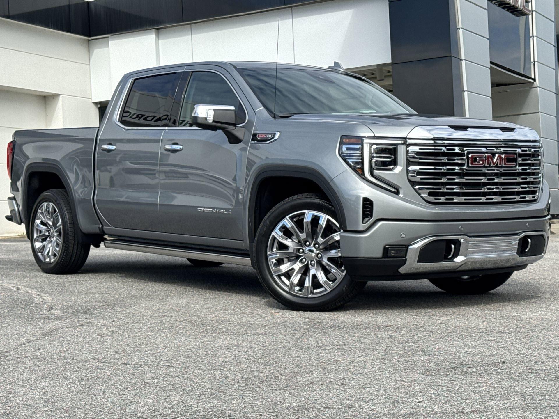 GMC Sierra 1500 Denali Four Wheel Drive Crew Cab - Thumbnail 2