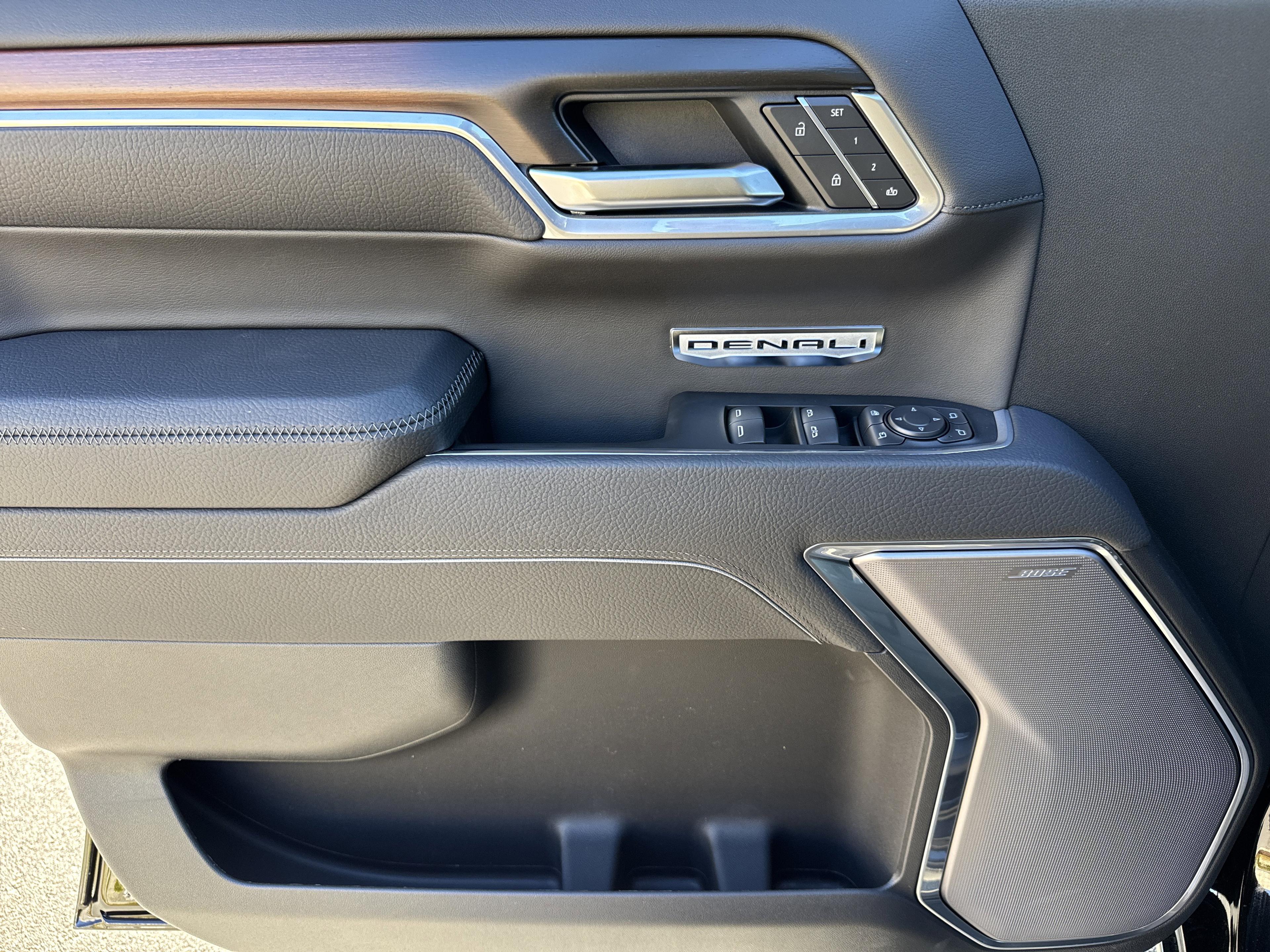 GMC Sierra 1500 Denali Four Wheel Drive Crew Cab - Thumbnail 13