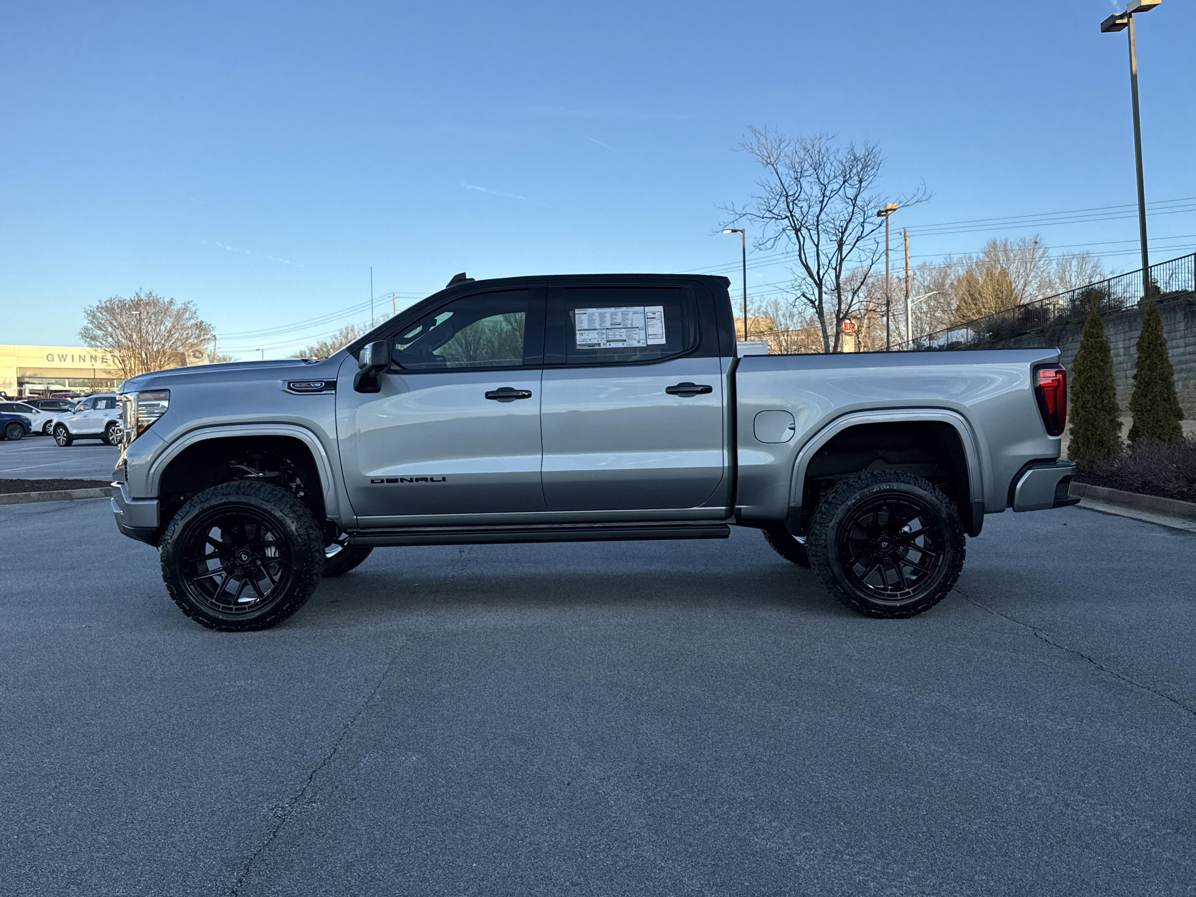 GMC Sierra 1500 Denali Four Wheel Drive Crew Cab - Thumbnail 6