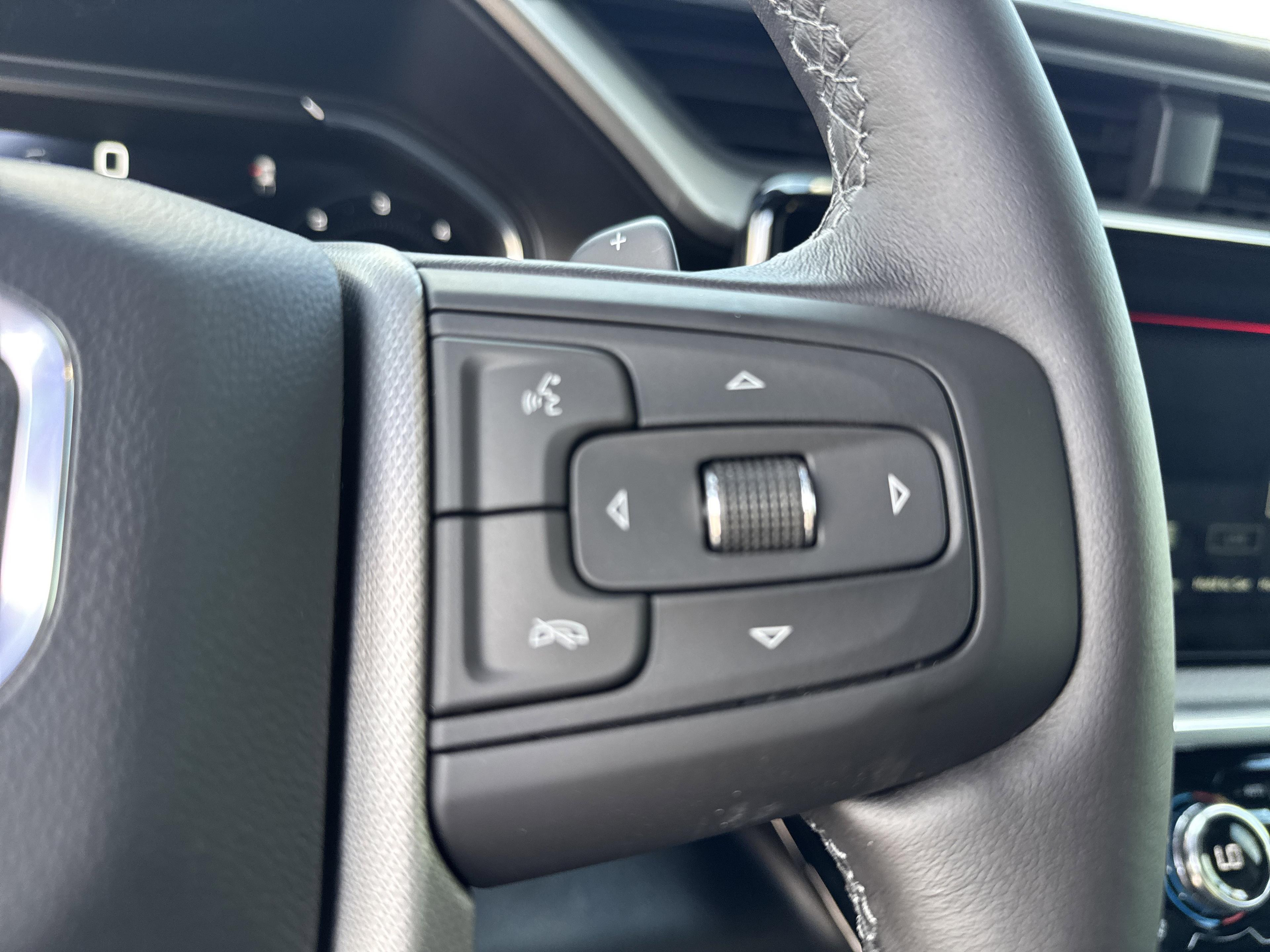 GMC Sierra 1500 Denali Four Wheel Drive Crew Cab - Thumbnail 19