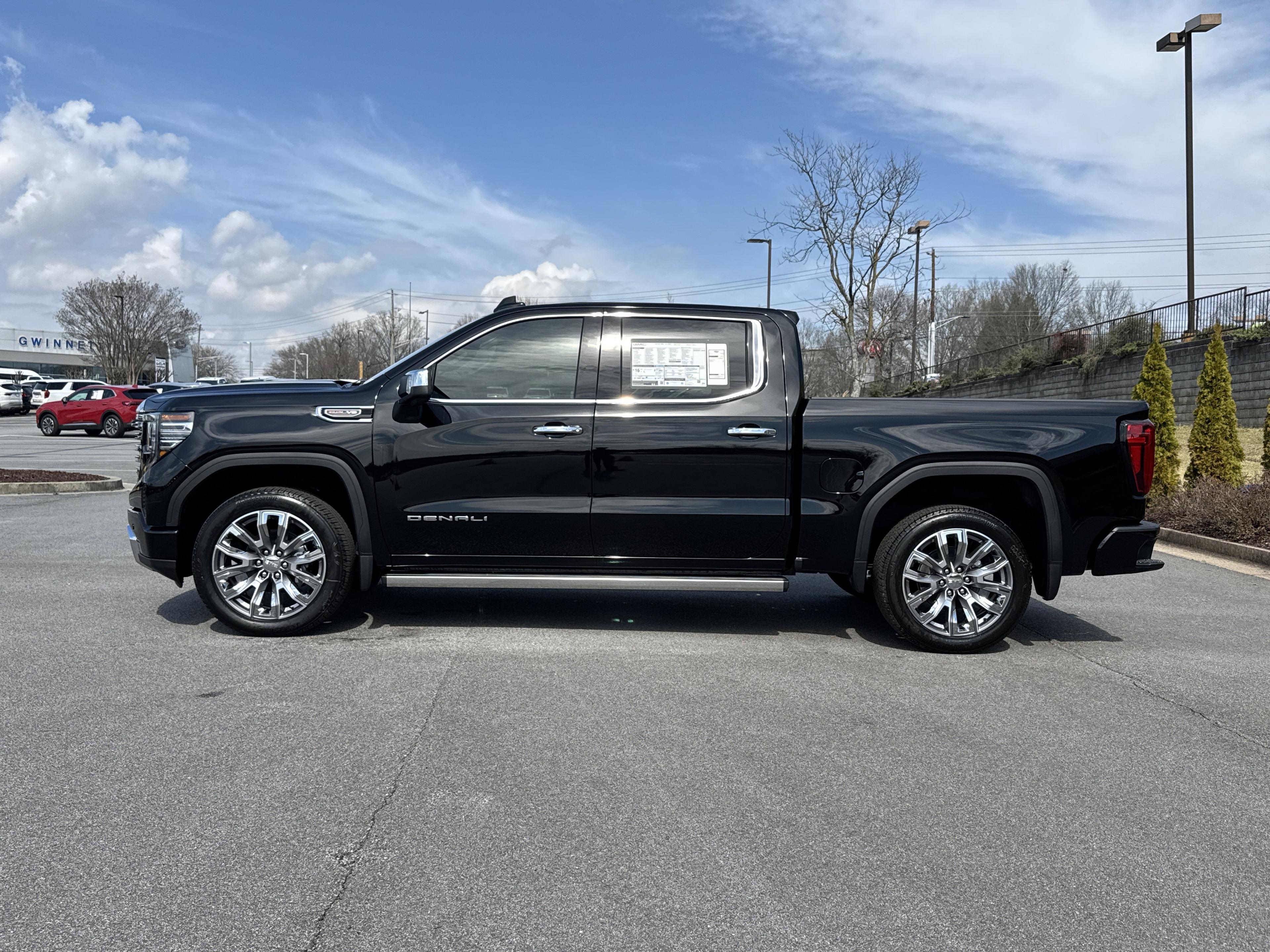 GMC Sierra 1500 Denali Four Wheel Drive Crew Cab - Thumbnail 6