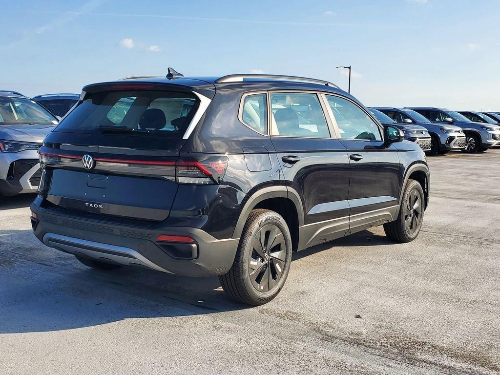 Volkswagen Taos 1.5T S - Thumbnail 7