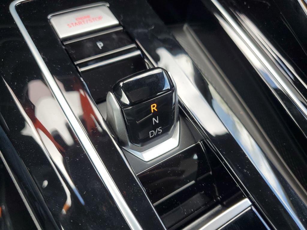 Volkswagen Golf Gti 2.0T Se With Navigation - Thumbnail 16