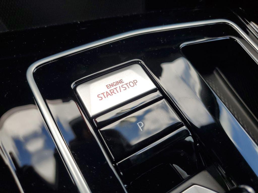 Volkswagen Golf Gti 2.0T Se With Navigation - Thumbnail 17