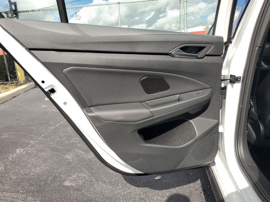 Volkswagen Golf Gti 2.0T Se With Navigation - Thumbnail 8