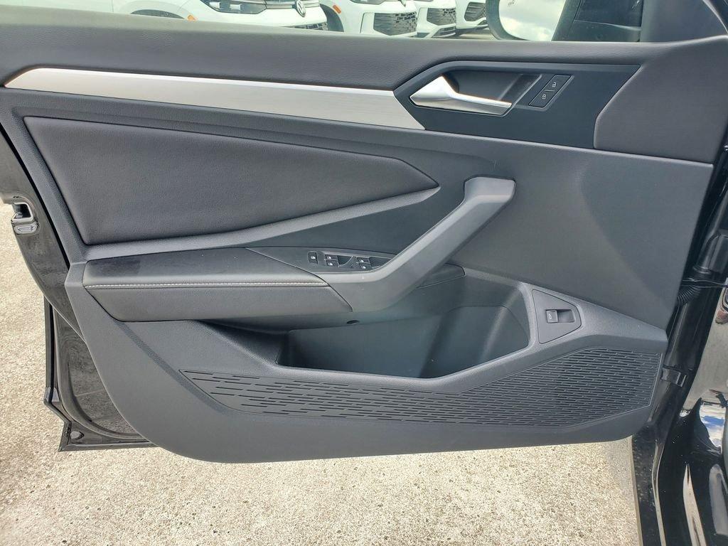 Volkswagen Jetta 1.5T Sport - Thumbnail 12