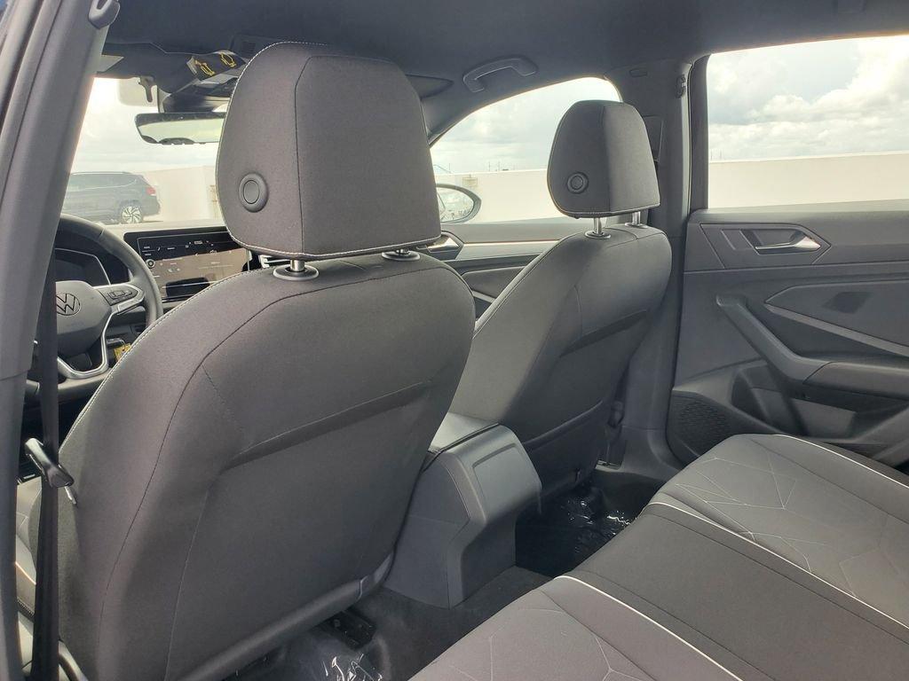 Volkswagen Jetta 1.5T Sport - Thumbnail 8