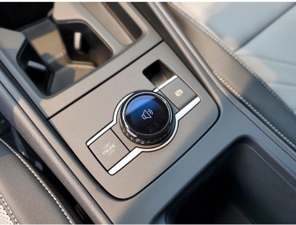 Volkswagen Tiguan 2.0T Se R-Line Black - Thumbnail 17