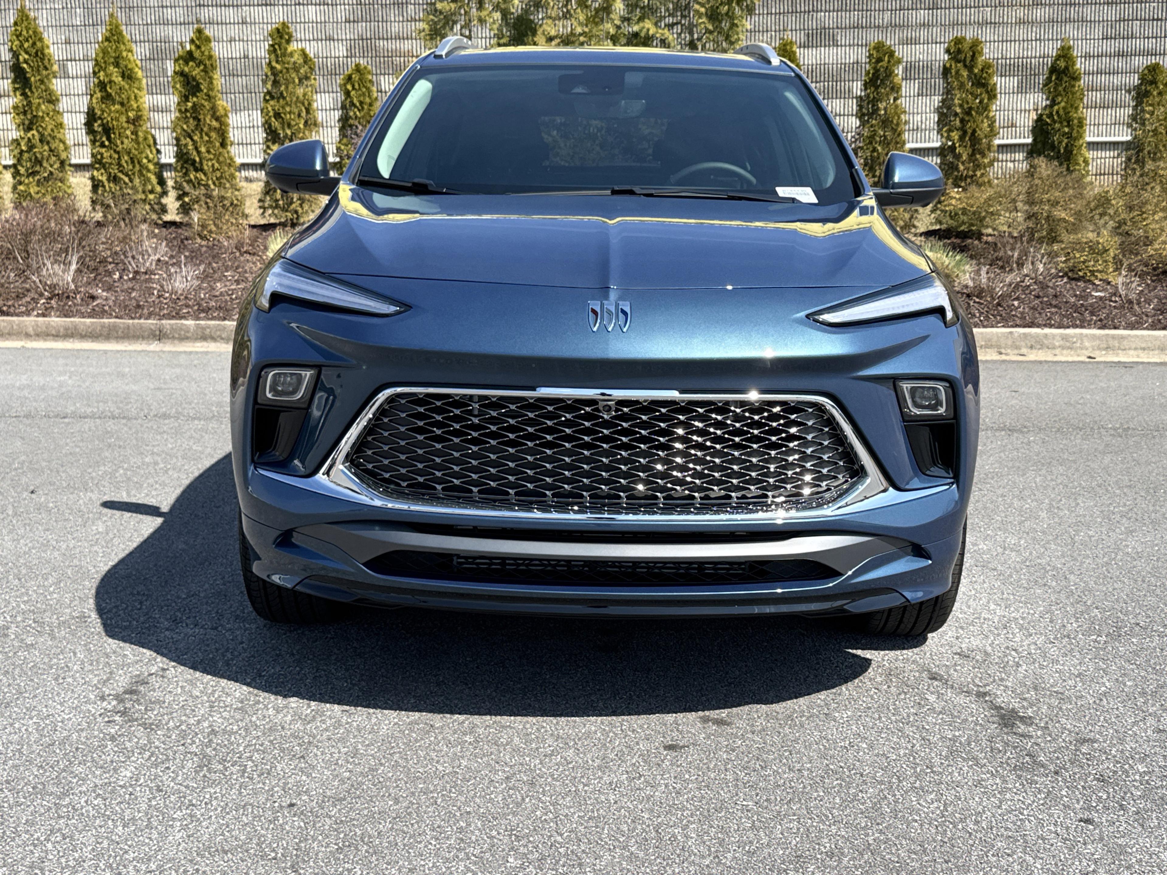 Buick Encore Gx Avenir Front Wheel Drive Suv - Thumbnail 2