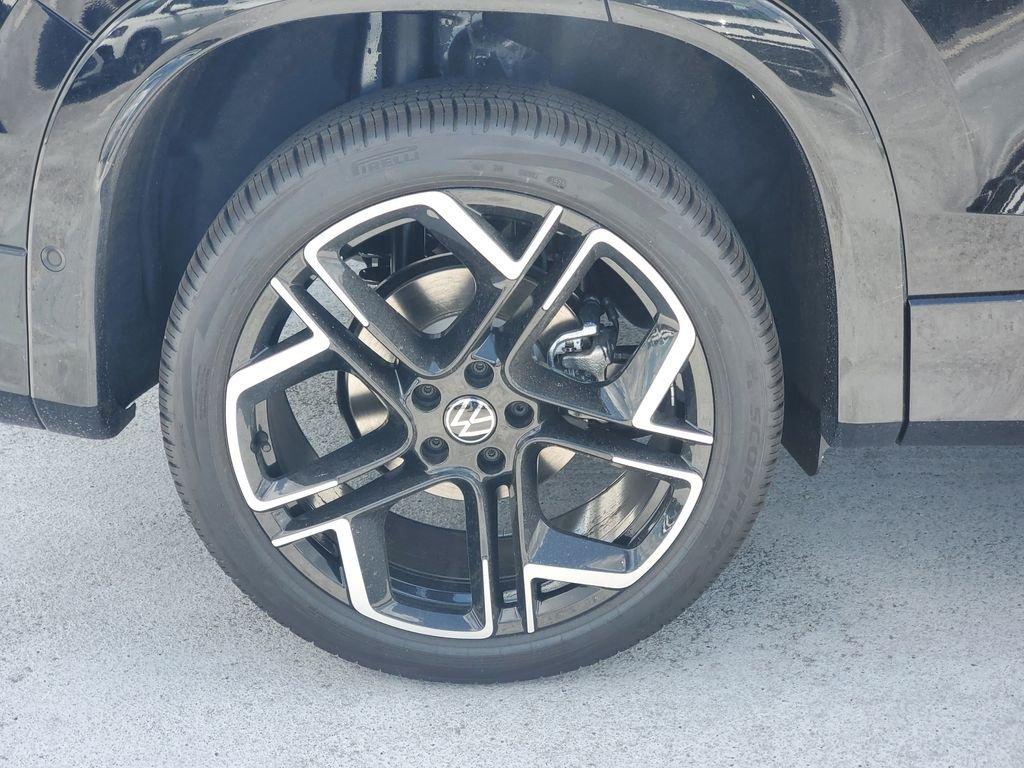 Volkswagen Tiguan 2.0T Sel R-Line Turbo With Navigation & Awd - Thumbnail 6