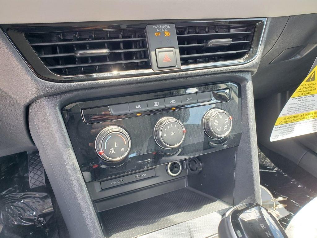 Volkswagen Taos 1.5T S - Thumbnail 16