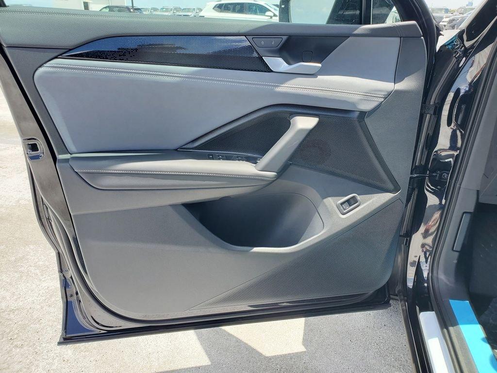 Volkswagen Tiguan 2.0T Se - Thumbnail 12