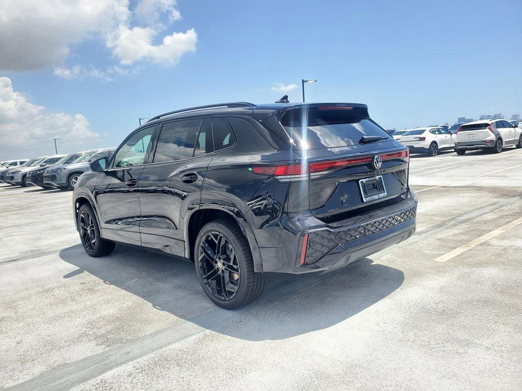 Volkswagen Tiguan 2.0T Se R-Line Black Awd - Thumbnail 4