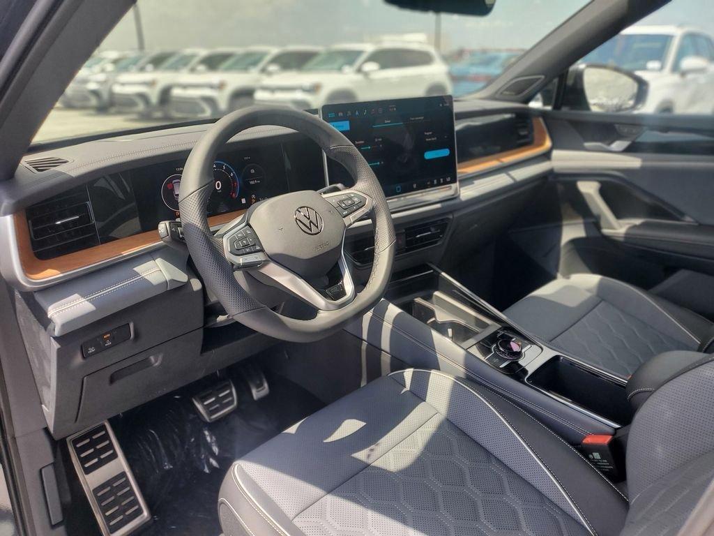 Volkswagen Tiguan 2.0T Sel R-Line Turbo With Navigation & Awd - Thumbnail 11