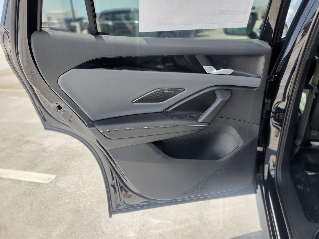 Volkswagen Tiguan 2.0T Sel R-Line Turbo With Navigation & Awd - Thumbnail 9