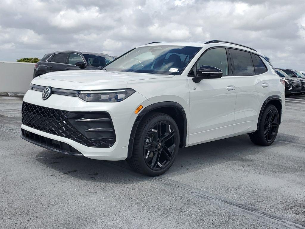 Volkswagen Tiguan 2.0T Se R-Line Black - Thumbnail 3