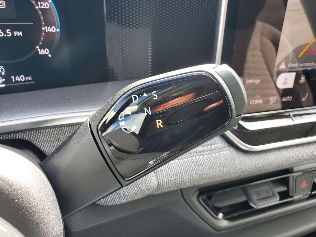 Volkswagen Tiguan 2.0T S - Thumbnail 17