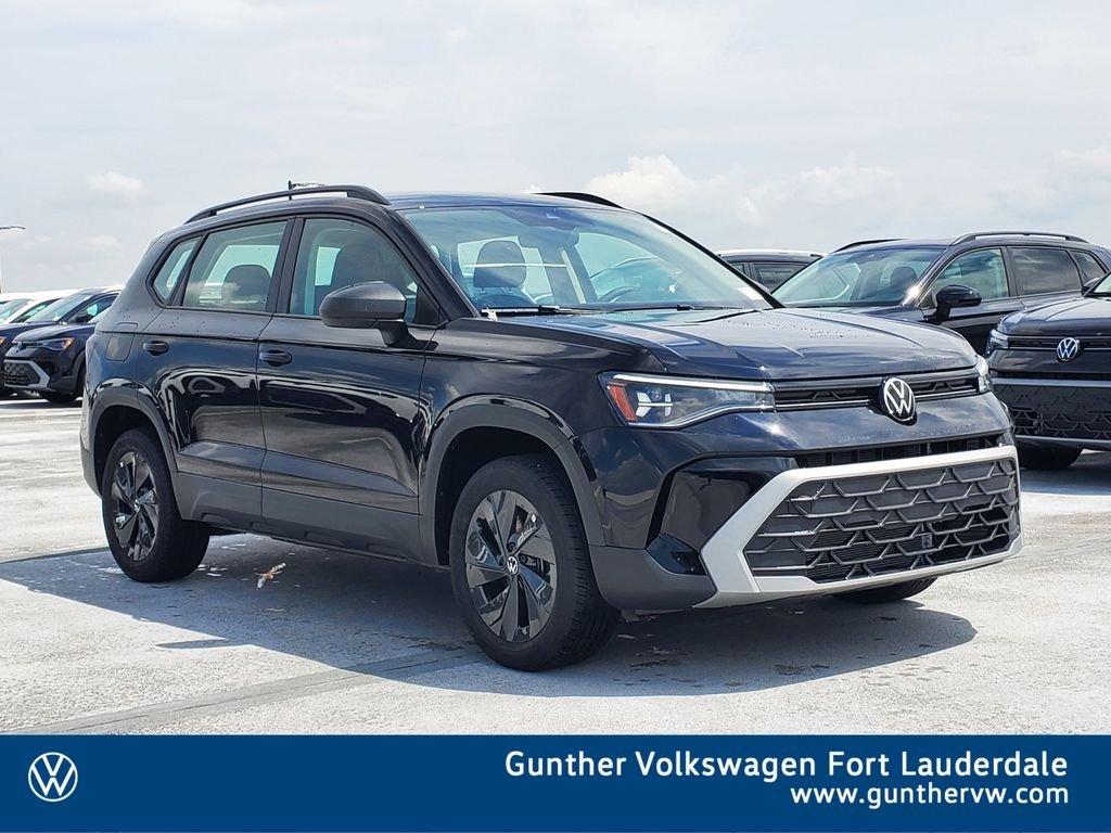 Volkswagen Taos 1.5T S - Thumbnail 2