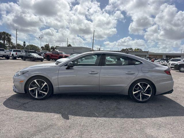 Hyundai Sonata Sel Plus In Hollywood Fl | Kmhl44J29Pa271194 | Toyota Of Hollywood'S Amazinn Used Cars - Thumbnail 6