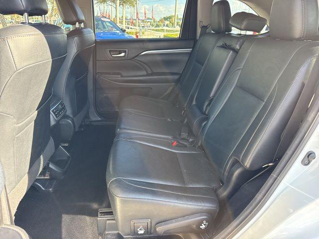 Toyota Highlander Limited Platinum In Hollywood Fl | 5Tdyzrfh8Js259456 | Toyota Of Hollywood'S Amazinn Used - Thumbnail 12