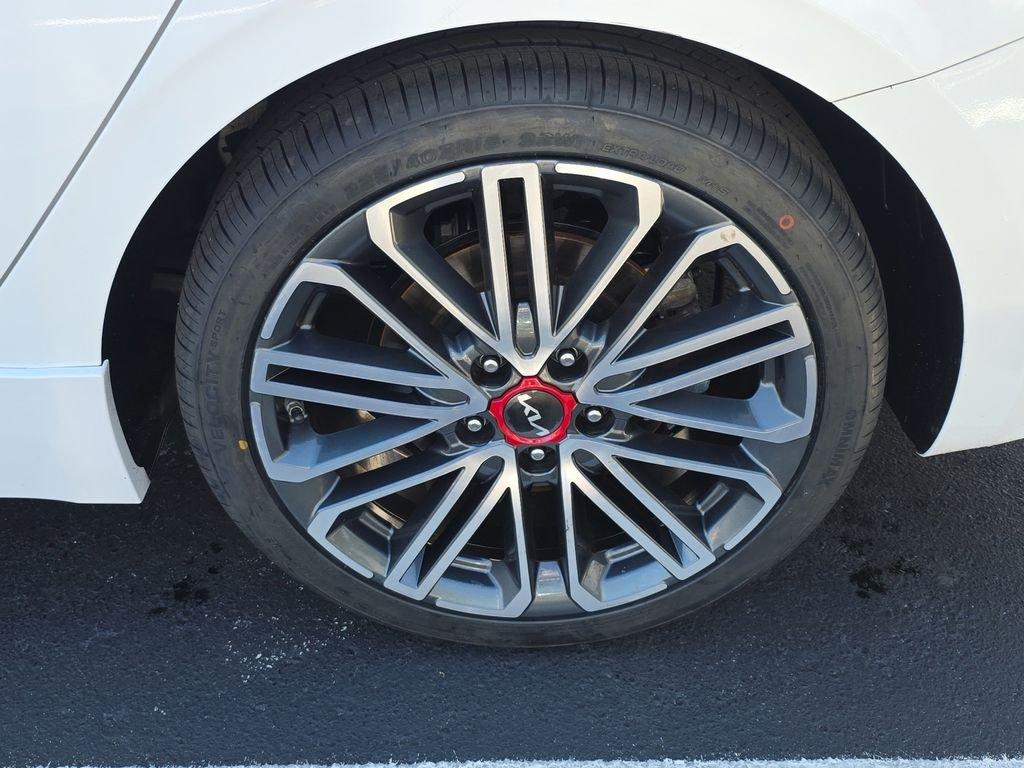 Kia Forte Gt With Navigation - Thumbnail 6