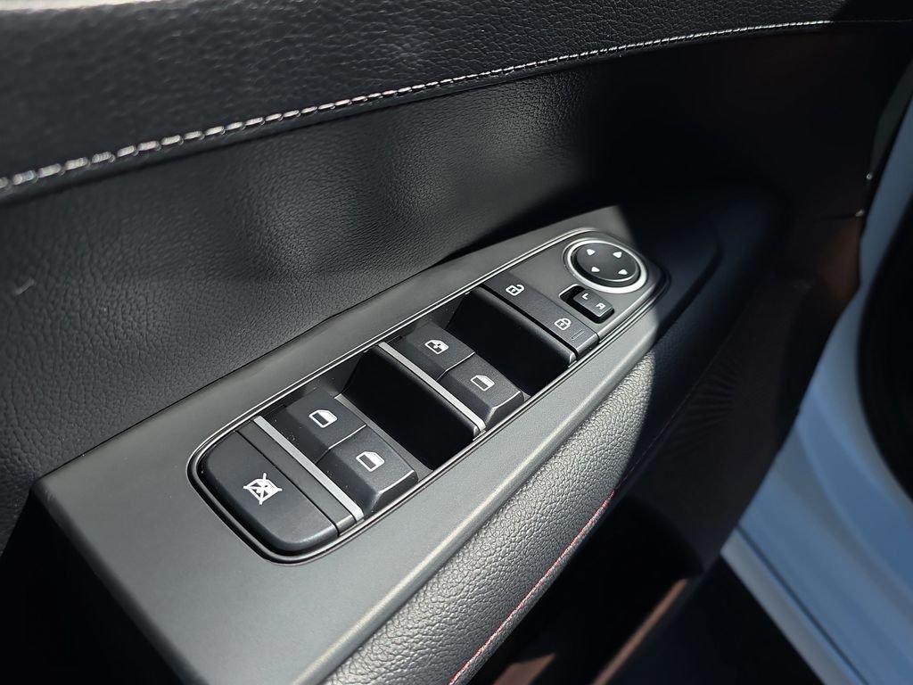 Kia Forte Gt With Navigation - Thumbnail 11