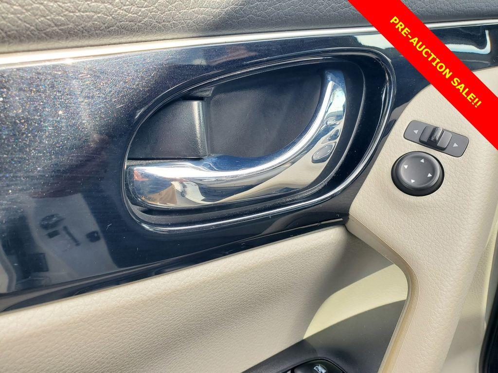 Nissan Rogue Sport Sl In Hollywood Fl | Jn1Bj1Cp1Kw213983 | Toyota Of Hollywood'S Amazinn Used Cars - Thumbnail 19